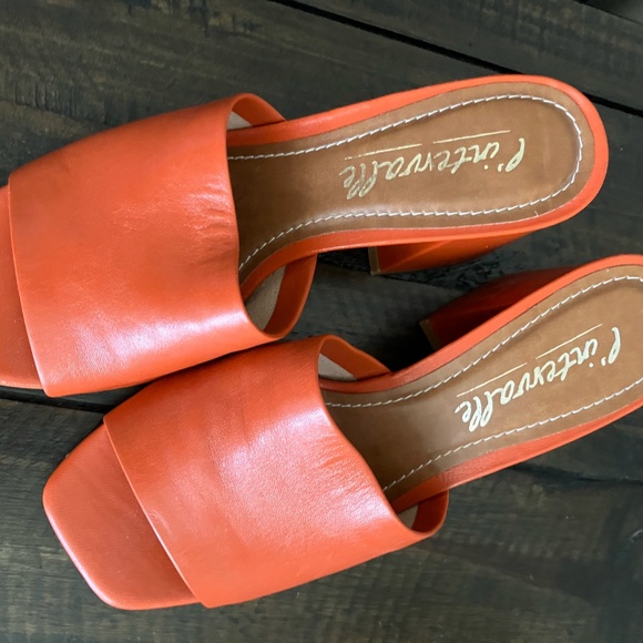 L'Intervalle sandals - Picture 7 of 7